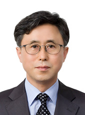 26대 원장 강성근 사진